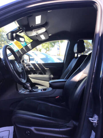 2017 Jeep Grand Cherokee Altitude