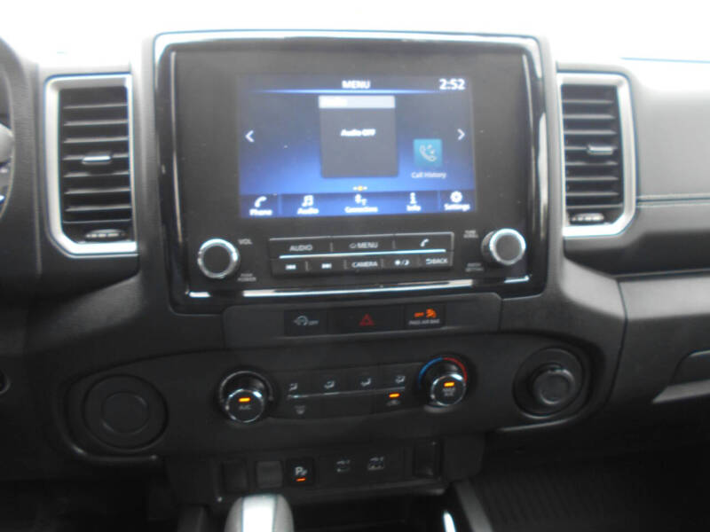 2024 Nissan Frontier