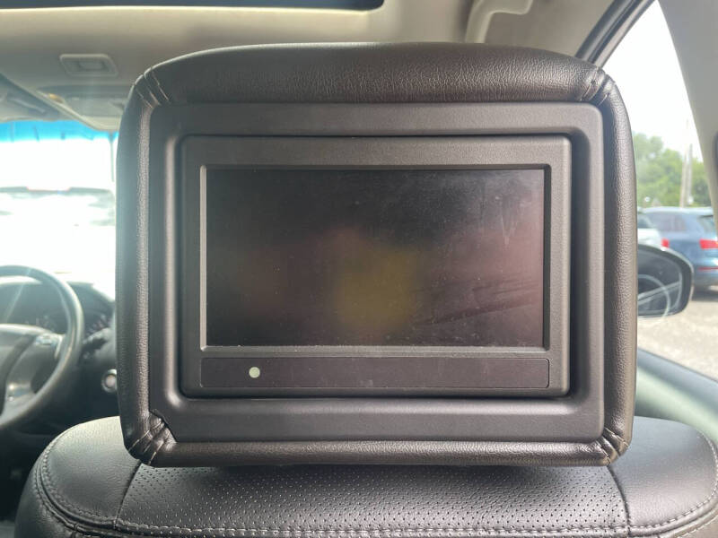 2013 Nissan Pathfinder Platinum