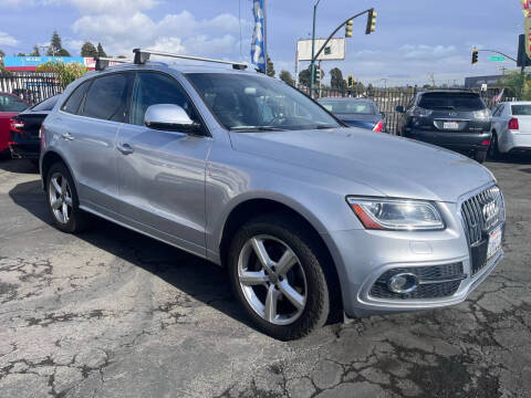 2017 Audi Q5 2.0T quattro Premium Plus