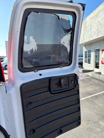 2021 GMC Savana 2500