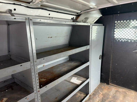 2005 Ford E-Series E-150