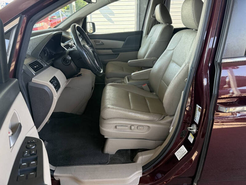 2013 Honda Odyssey EX-L w/DVD