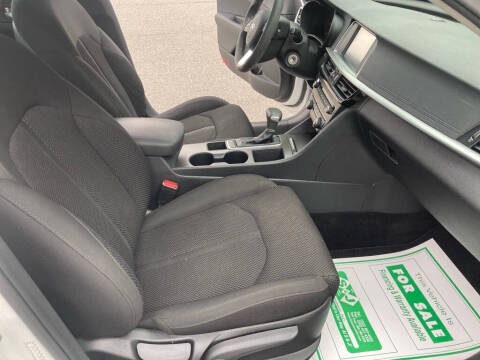 2019 Kia Optima LX