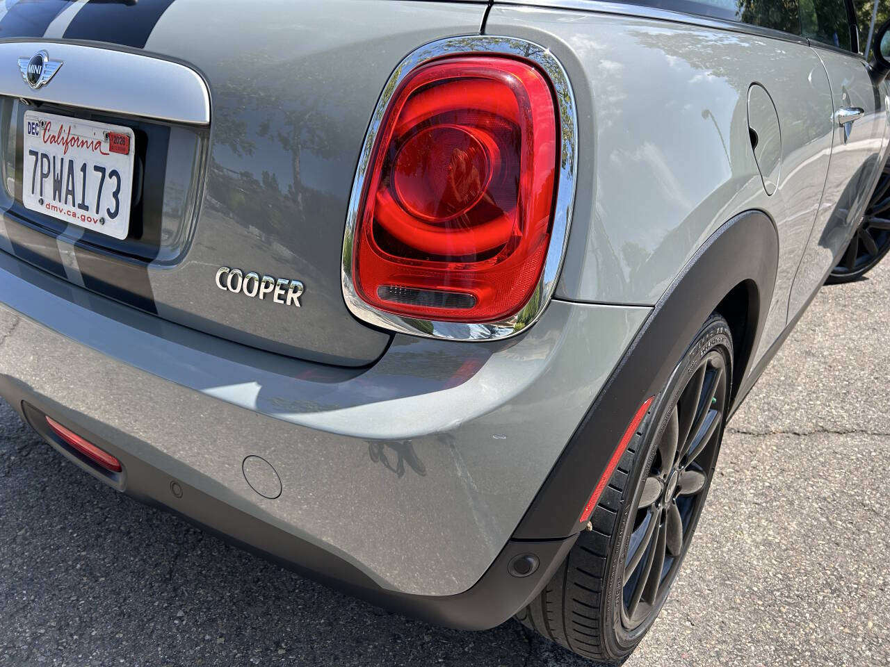 Gray 2015 MINI Hardtop 2 Door Cooper Cooper 2dr Hatchback 63