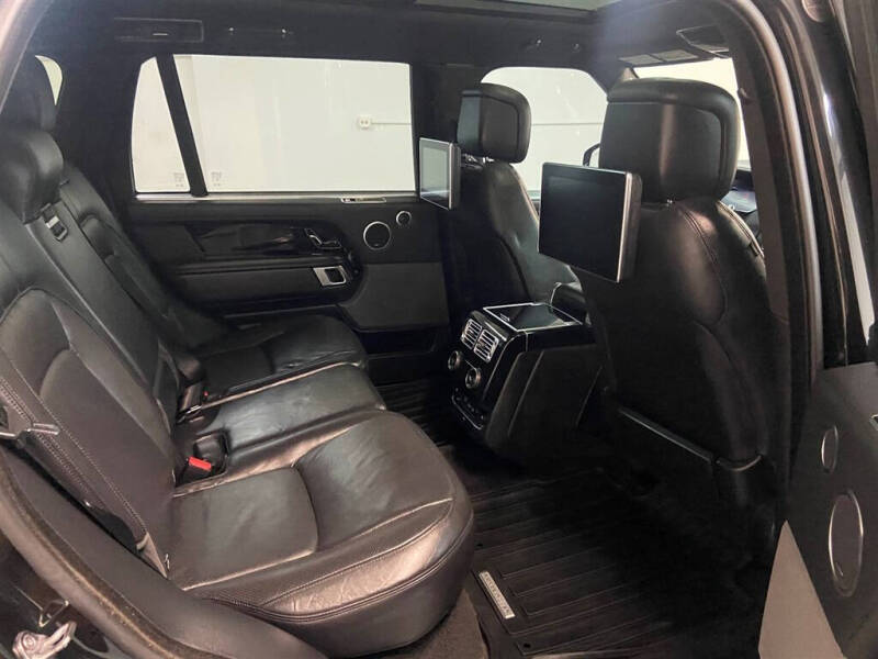 2021 Land Rover Range Rover P525 HSE Westminster Edition