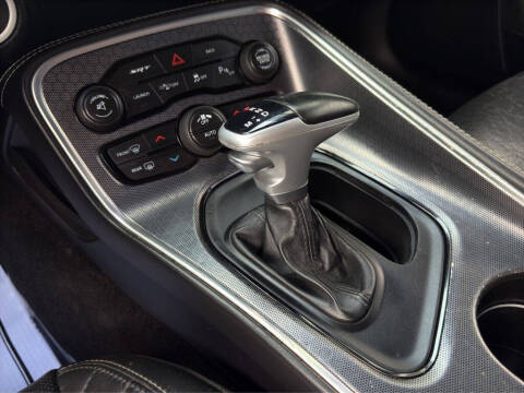 2016 Dodge Challenger SRT 392