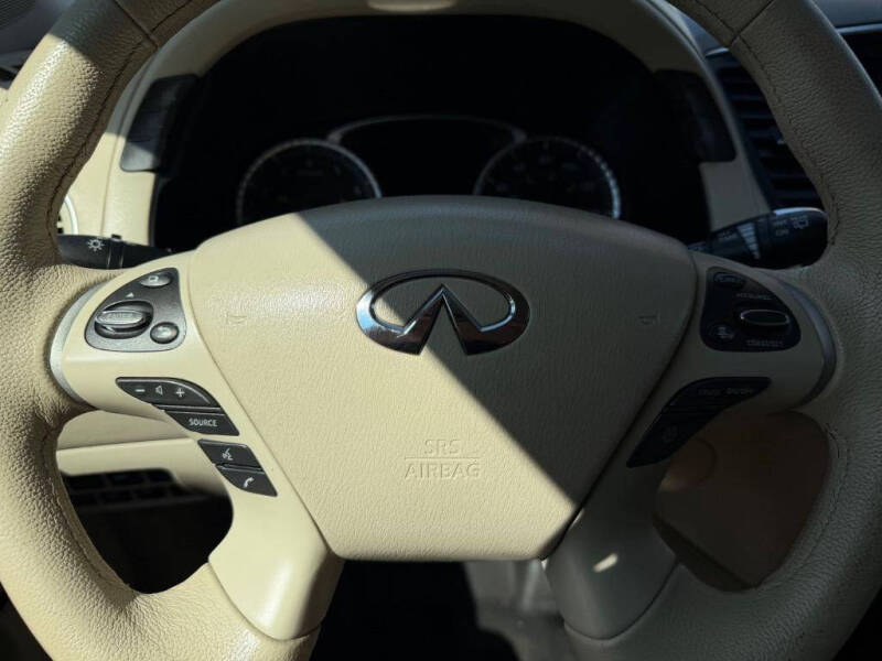 2013 Infiniti JX35