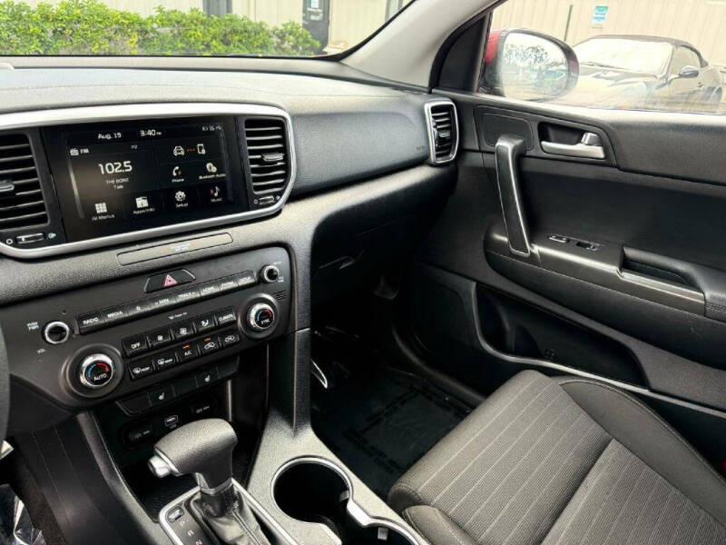 2020 Kia Sportage LX