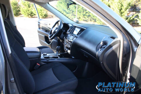 2019 Nissan Pathfinder S