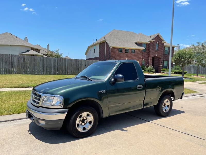 2001 Ford F-150 for sale at PRESTIGE OF SUGARLAND in Stafford TX