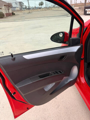 2016 Chevrolet Spark EV 2LT