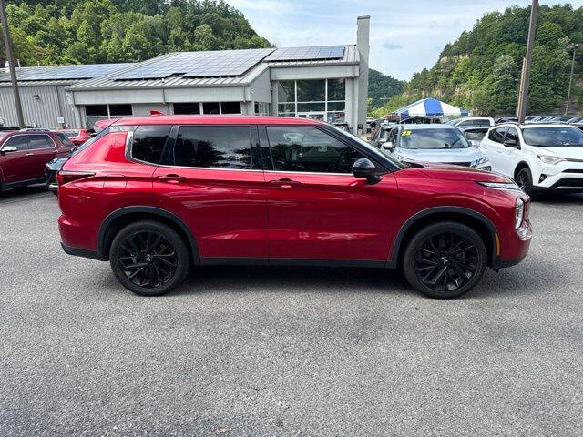 2022 Mitsubishi Outlander