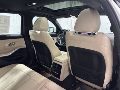 2023 BMW 3 Series 330i xDrive