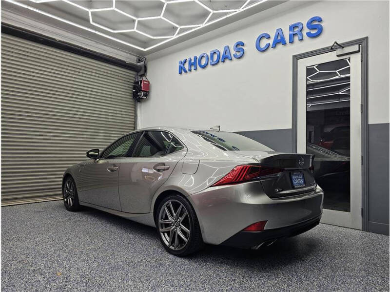 2017 Lexus IS 200t