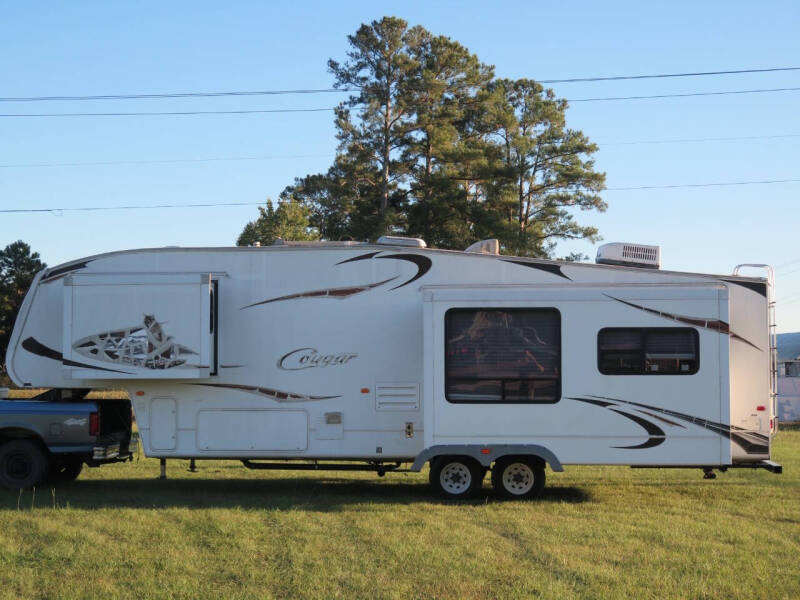 2010 Keystone RV Cougar
