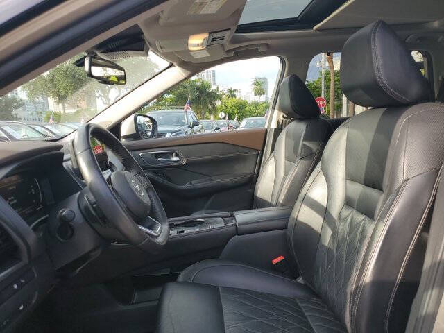 2021 Nissan Rogue Platinum