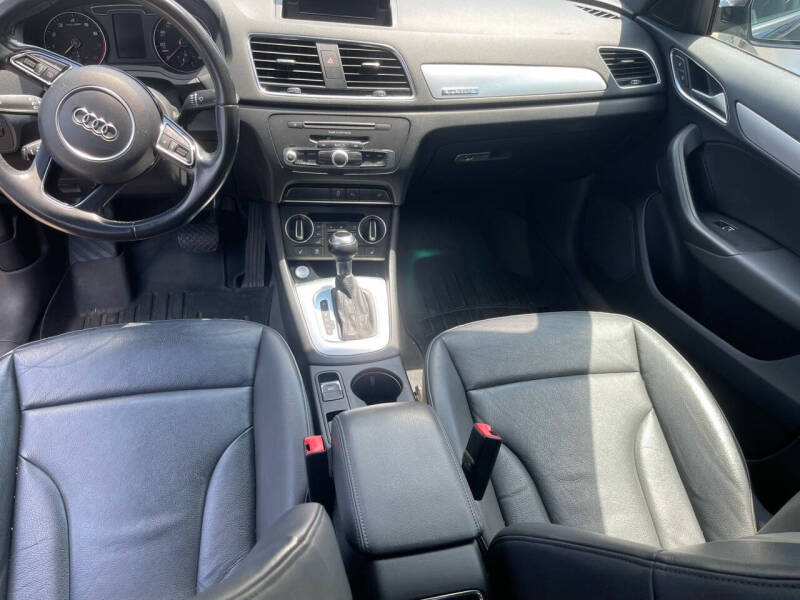 2016 Audi Q3 2.0T quattro Premium Plus