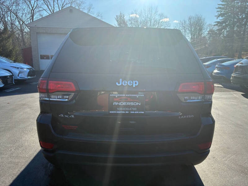 2020 Jeep Grand Cherokee Laredo E