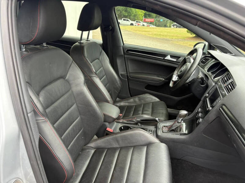 2016 Volkswagen Golf GTI