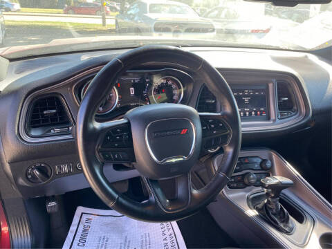 2023 Dodge Challenger SXT