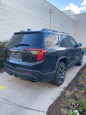 2021 GMC Acadia SLT