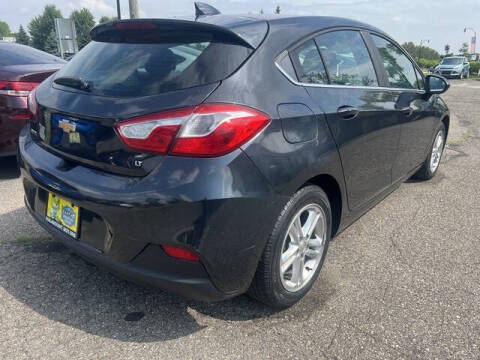 2017 Chevrolet Cruze LT Auto