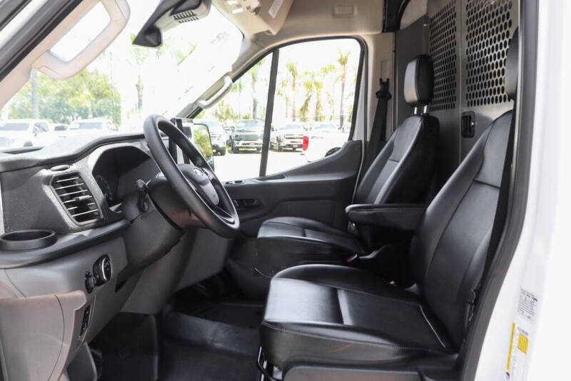 2023 Ford E-Transit