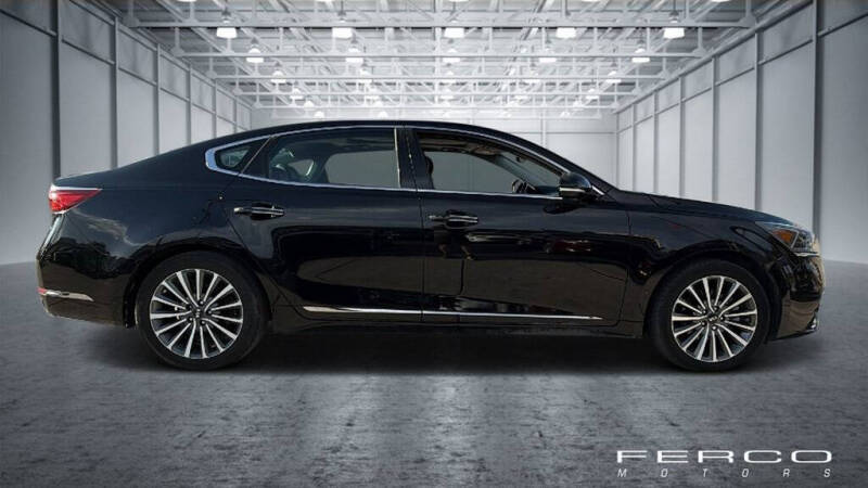 2017 Kia Cadenza Premium