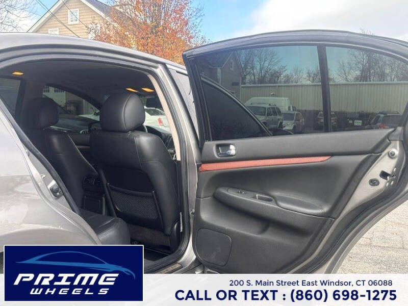 2009 Infiniti G37 Sedan x