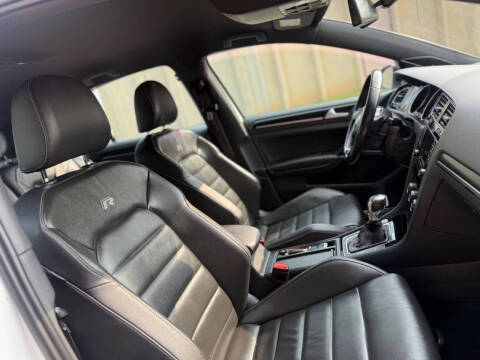 2015 Volkswagen Golf R 4Motion