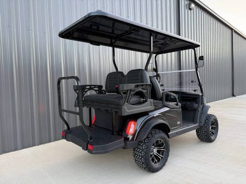 2025 Madjax E4 Lifted