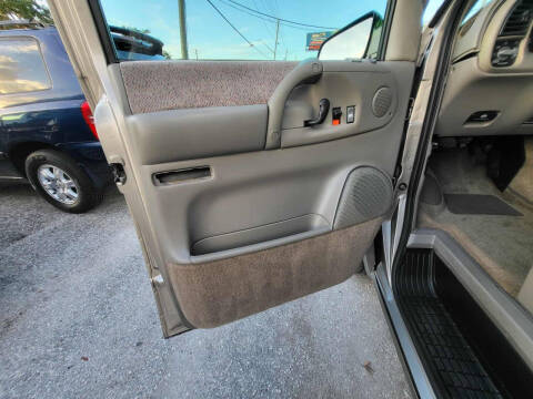 2003 Chevrolet Astro LS