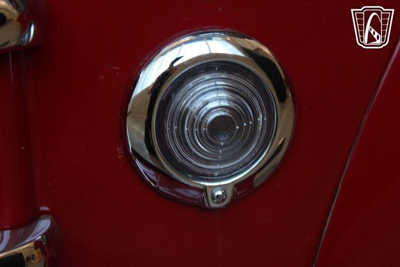 1950 Willys Jeepster