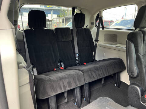 2016 Dodge Grand Caravan SE