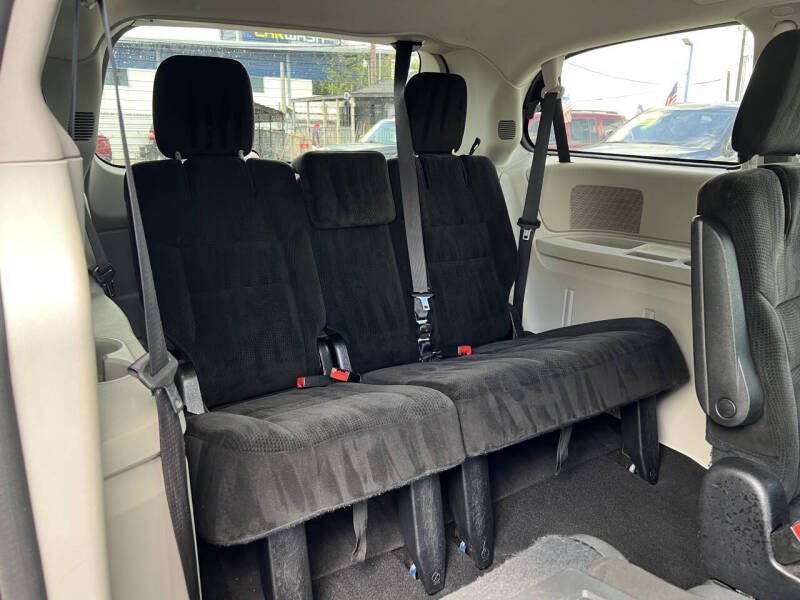 2016 Dodge Grand Caravan SE