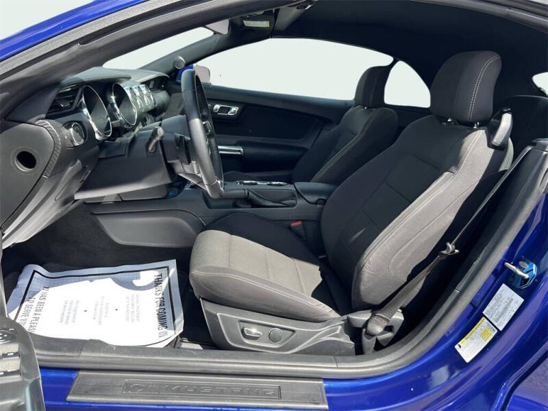 2016 Ford Mustang V6