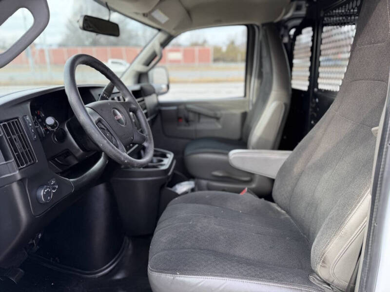 2020 GMC Savana 2500