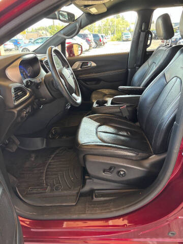 2018 Chrysler Pacifica Touring L Plus