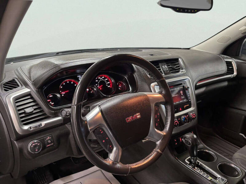 2016 GMC Acadia SLE-2