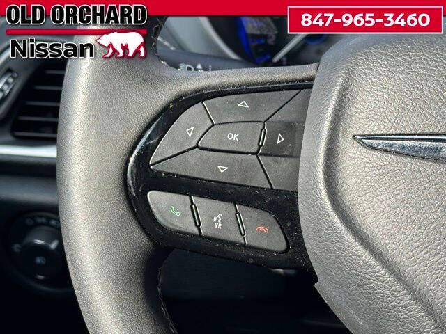 2024 Chrysler Pacifica Touring
