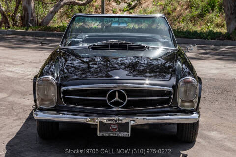 1966 Mercedes-Benz 230SL