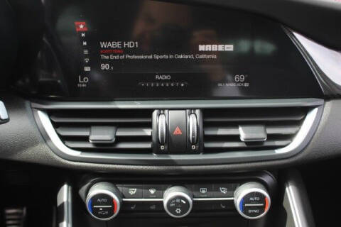 2017 Alfa Romeo Giulia Quadrifoglio