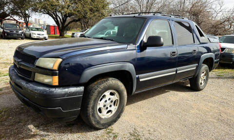 2005 Chevrolet Avalanche for sale at Prestige Motor Sales in Denton TX