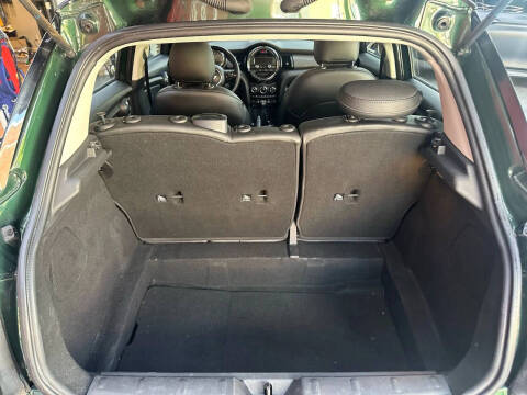 2015 MINI Hardtop 4 Door Cooper