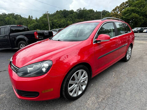 2011 Volkswagen Jetta for sale at Monroe Auto's, LLC in Parsons TN