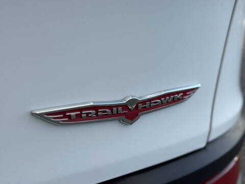 2017 Jeep Cherokee Trailhawk