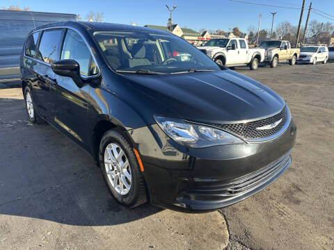 2018 Chrysler Pacifica LX