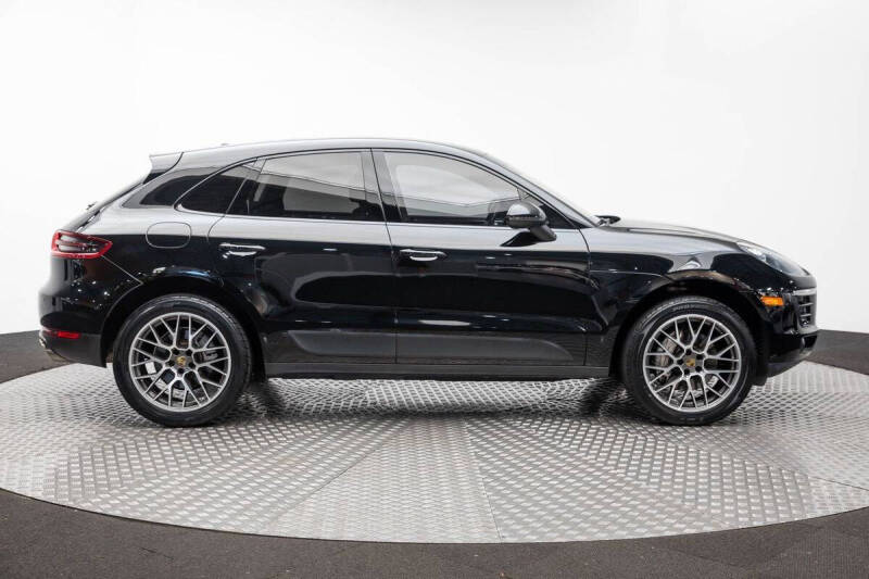 2016 Porsche Macan S