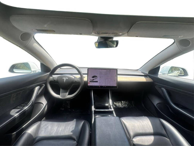 2020 Tesla Model 3 Standard Range